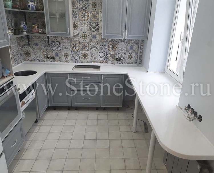 ���������� �� �������������� ����� �������� �-�������� Corian Sparkling White